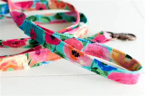 The Quilt-Scraps DIY Dog Leash- Sew Can She