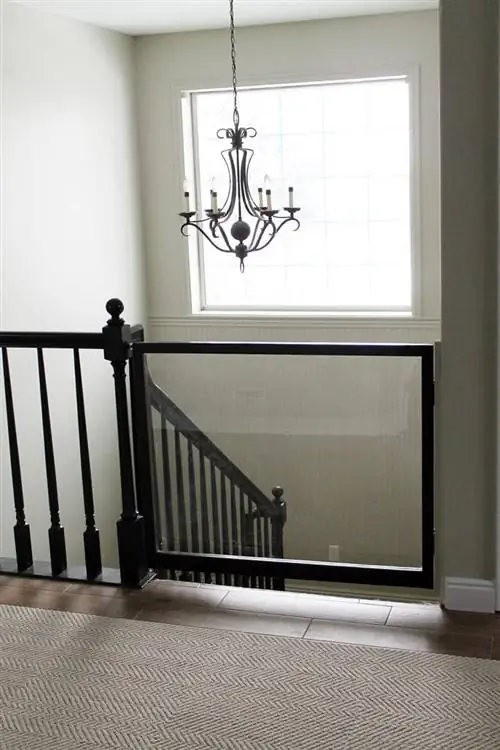 A_DIY_Baby_Gate