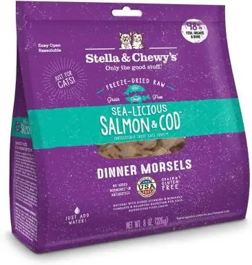 Stella &Chewy's Freeze-Dried Sea-Licious Salmon thiab Cod Cat noj hmo