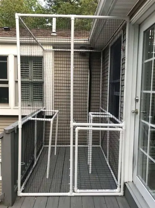 DIY Outdoor PVC Catio - Биздин кайра иштетилген үй