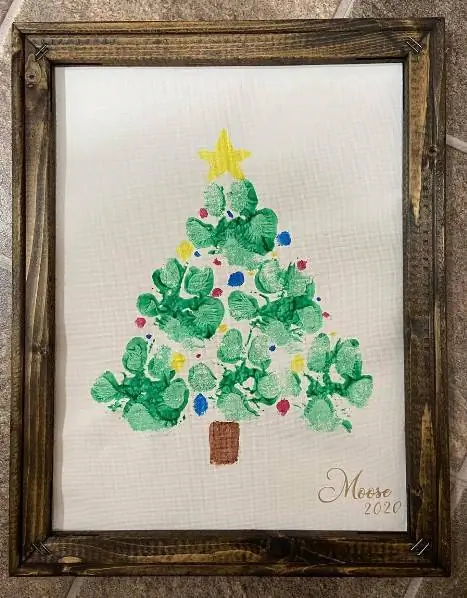 Kenang-kenangan Pohon Natal Paw Print DIY