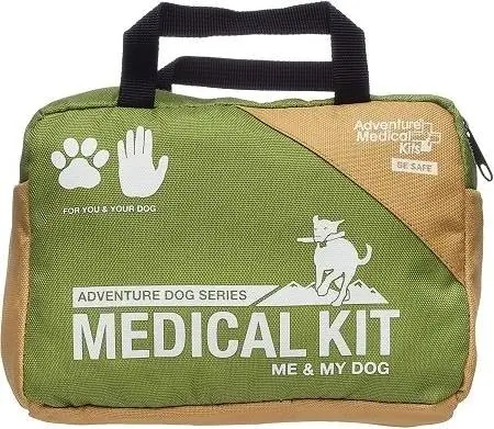 3Adventure Medical Kits Taug txuj kev nyuaj Dog Series Kuv & Kuv Tus dev Cov Khoom Siv Ua Ntej