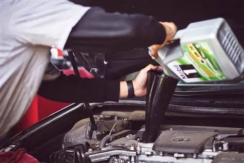 changement d'huile de voiture