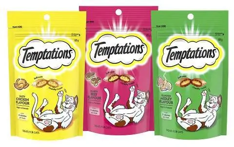 Лакомства для кошек Temptations с мягкой внутренней частью