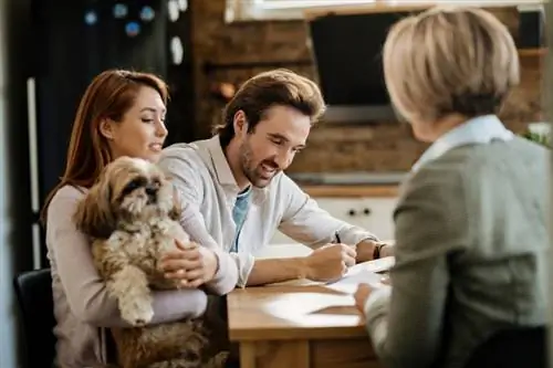 man die huisdierenverzekeringen ondertekent