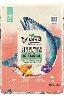 Беззърнеста суха котешка храна Purina Beyond Simply Indoor Wild-Caught Salmon, Egg & Sweet Potato Recipe