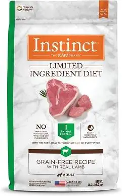 8Instinct Limited Ingredient Diet Recette sans céréales avec de la nourriture sèche pour chiens enrobée crue lyophilisée à l'agneau véritable