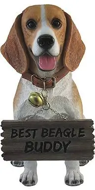 Ön eyvanda Beagle heykəli