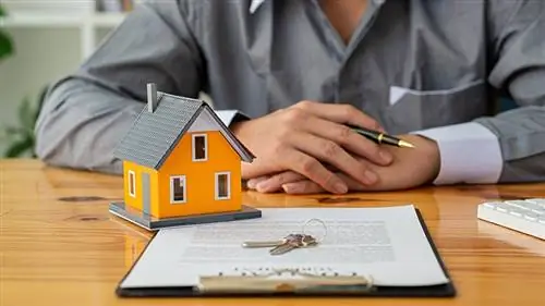 Sasakupin ba ng Homeowners Insurance ang Aking Mga Alagang Hayop? (Saklaw ng Alagang Hayop & FAQ)