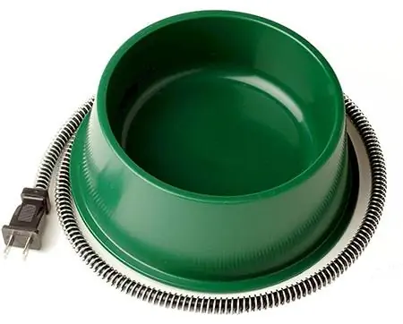 Farm Innovators 1 Quart Heated Pet Bowl