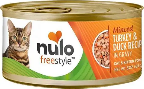 Nulo Freestyle gehackter Truthahn und Ente in Soße, getreidefreies Dosenfutter für Katzen und Kätzchen