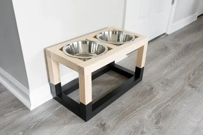 Mangeoire pour chien surélevée bricolage1