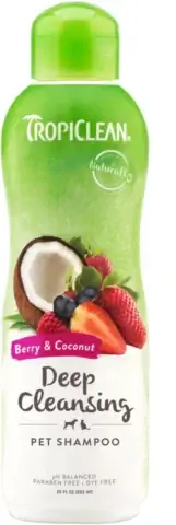 TropiClean globinsko čistilni šampon za pse in mačke Berry & Coconut