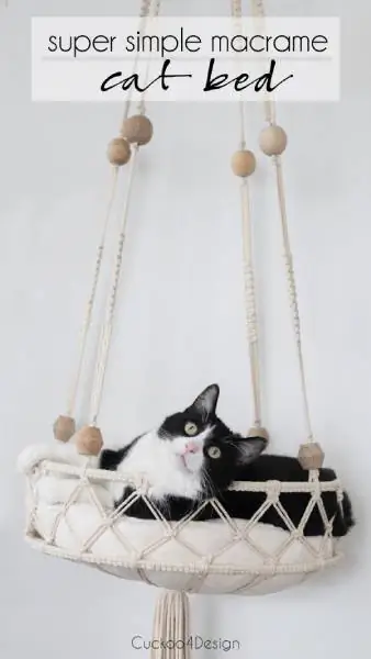 Lit de chat bricolage avec cordon en macramé