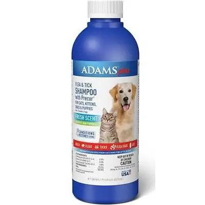 Adams Plus Flea & Tick Shampoo com Precor